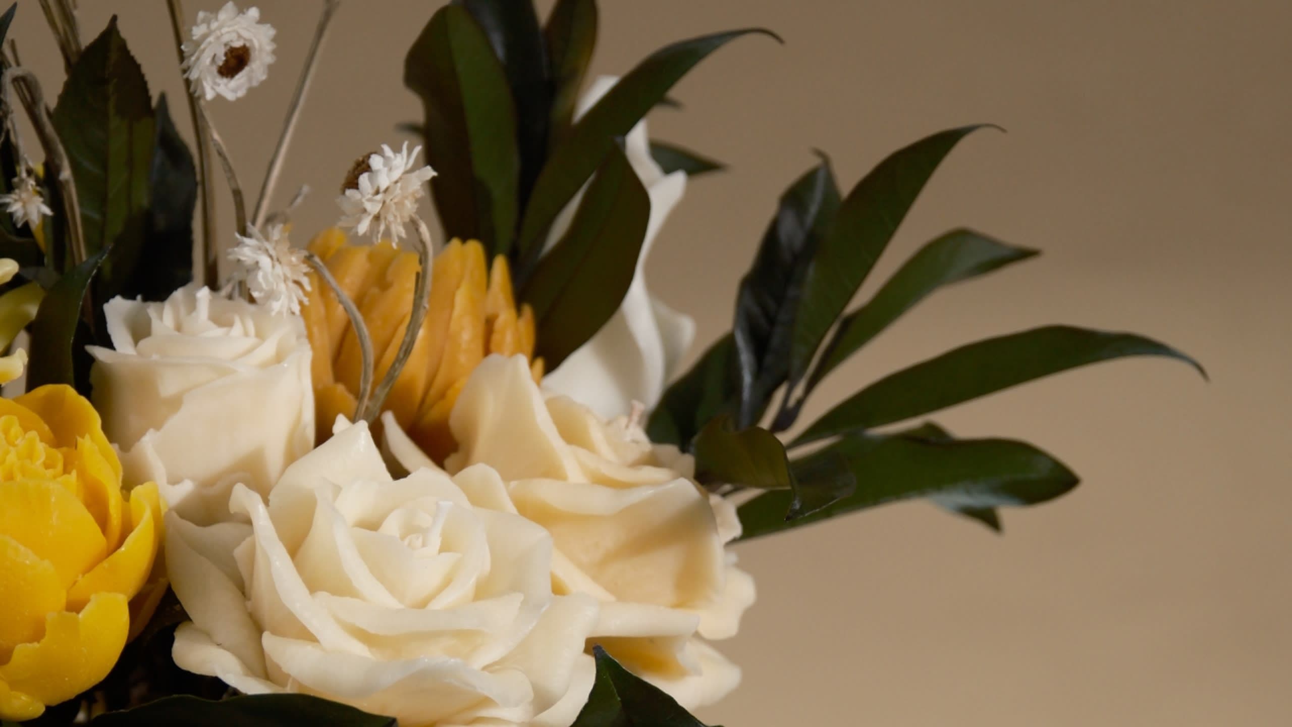 Floral Candle Arrangements collection